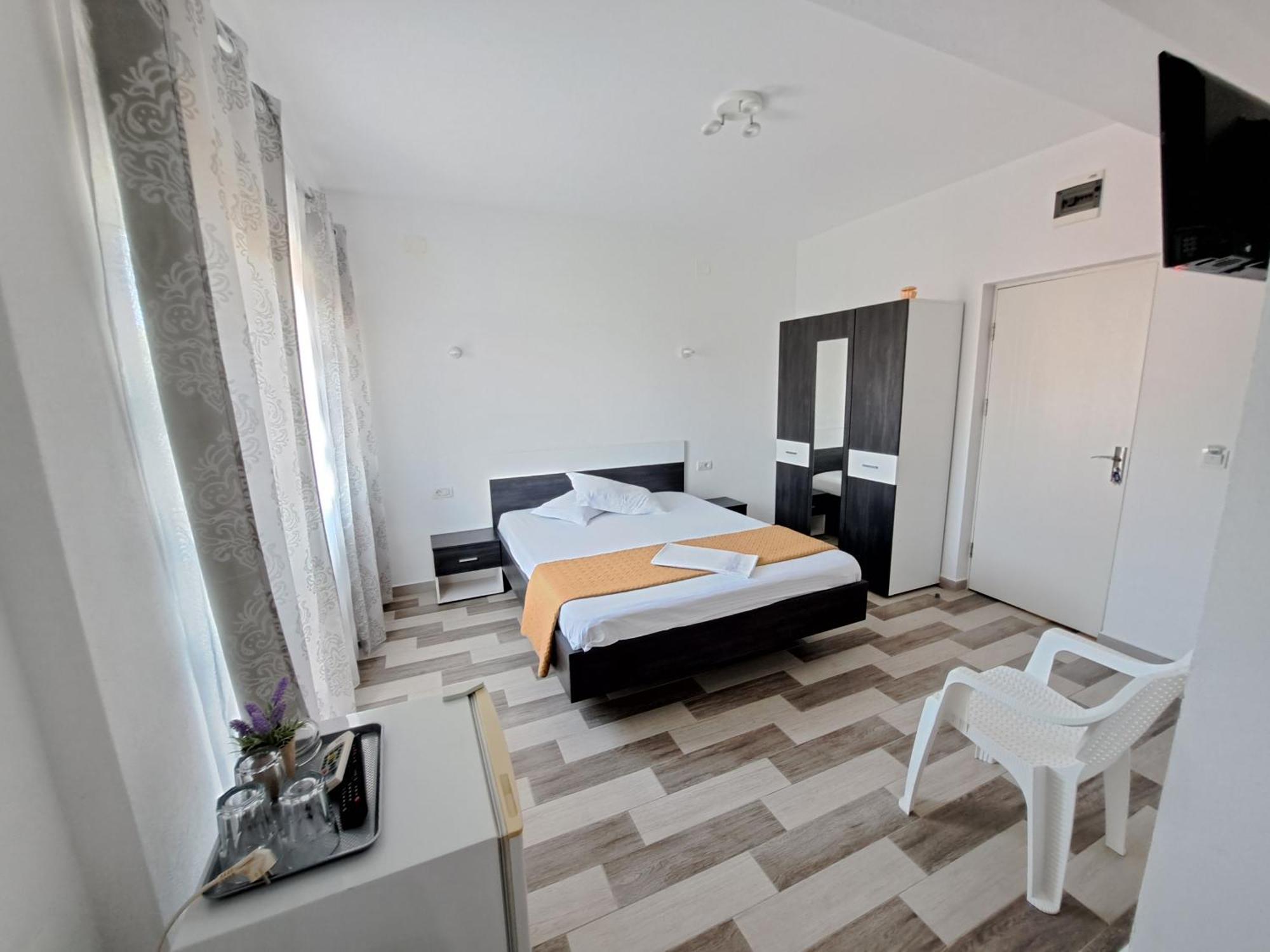 Sweet Desire Bed & Breakfast Vama Veche Bagian luar foto
