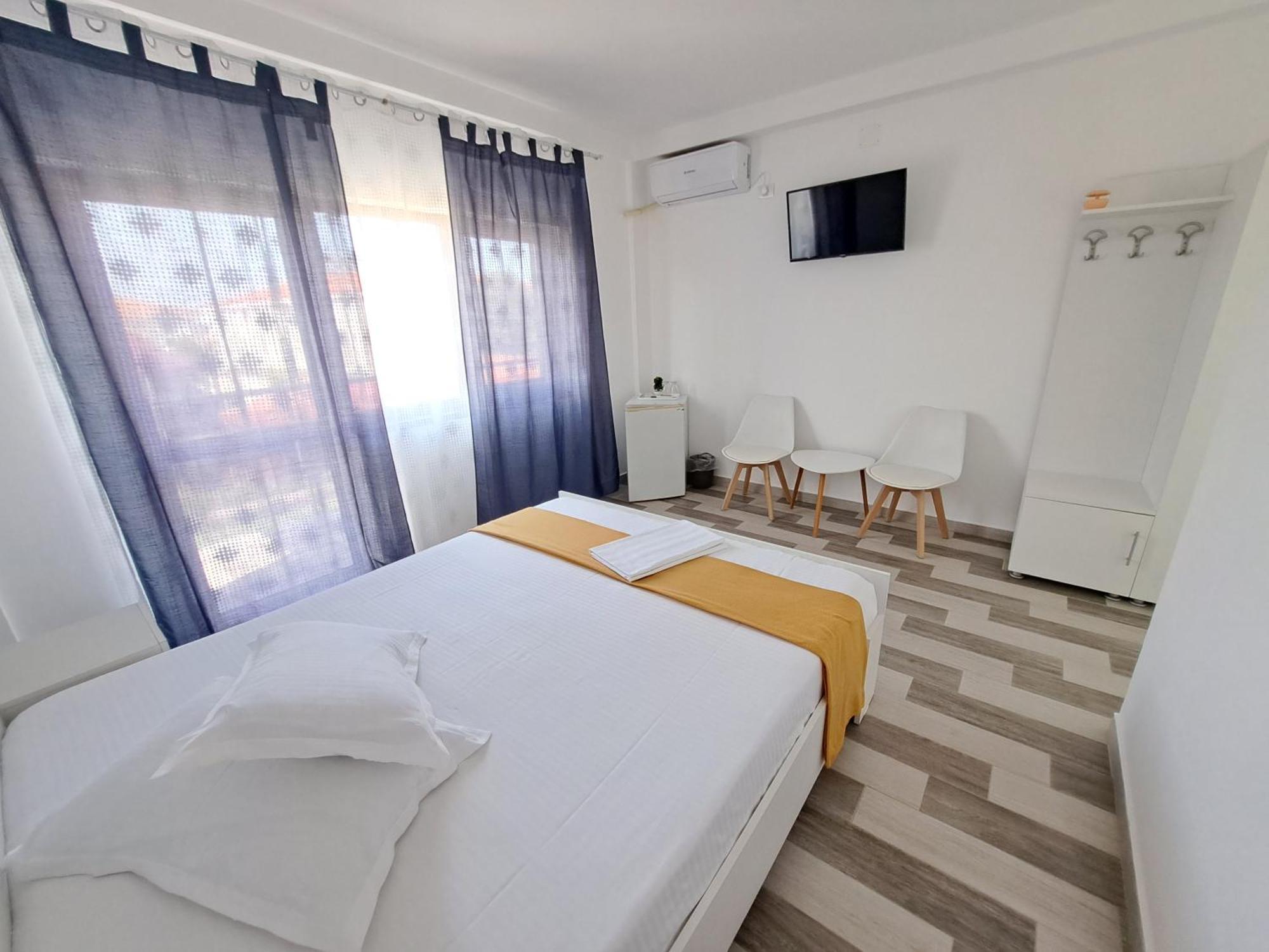 Sweet Desire Bed & Breakfast Vama Veche Bagian luar foto